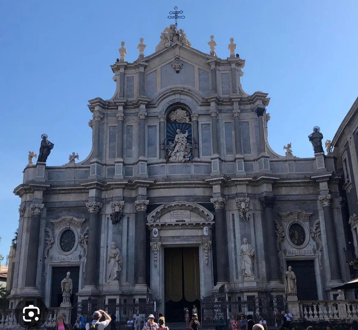L'Albero Della Vita Catania 0*,  Italia